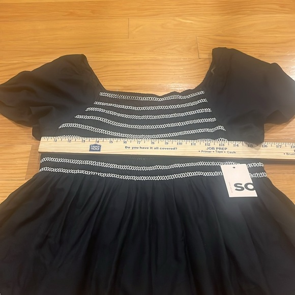 NWT So goods for life women’s smocked babydoll top size large. - Picture 4 of 7